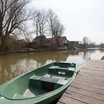 Manslagt - Prázdninový dům
